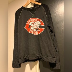 Cincinnati Reds Pullover Sweatshirt Brand New without Tags MLB